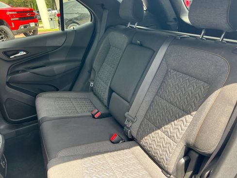 Used 2023 Chevrolet Equinox LT FWD image 22