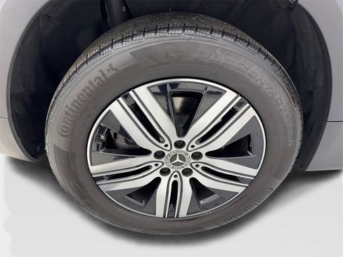 Used 2023 Mercedes-Benz EQB 300 4MATIC image 82
