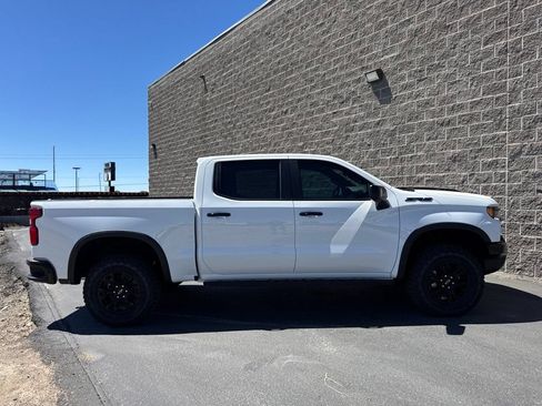 New 2026 Chevrolet Silverado 1500 ZR2 w/ LPO, Dark Essentials Package AWD/4WD image 5