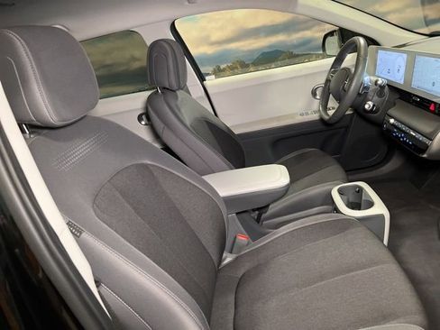 Used 2024 Hyundai Ioniq 5 SEL RWD image 60