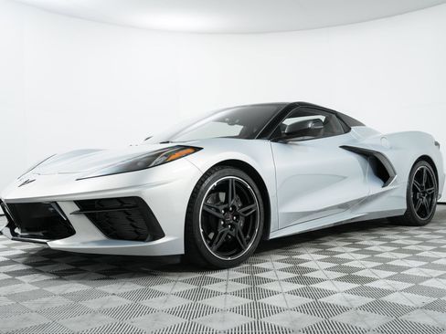 Used 2021 Chevrolet Corvette Stingray Premium Conv w/ Battery Protection Package image 4