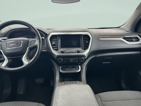 Used 2023 GMC Acadia SLE w/ Driver Convenience Package image 17