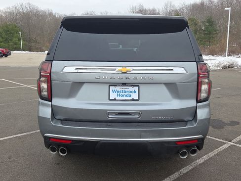 Used 2023 Chevrolet Suburban Premier image 6