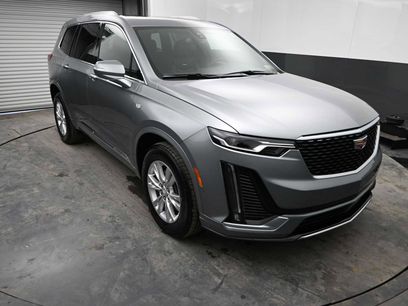 New 2025 Cadillac XT6 Luxury