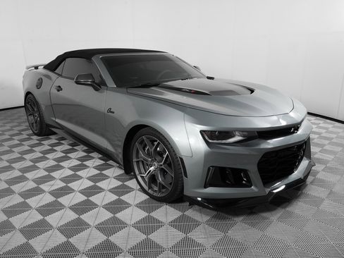 Used 2024 Chevrolet Camaro ZL1 image 4