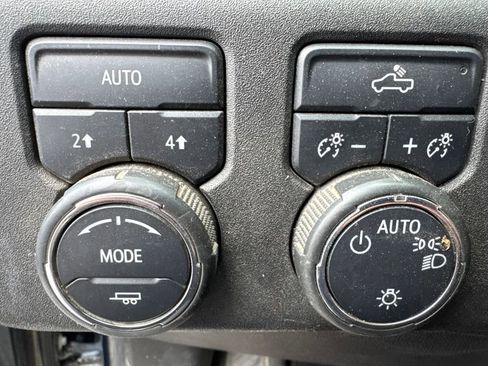Certified 2023 Chevrolet Silverado 1500 LT AWD/4WD image 11