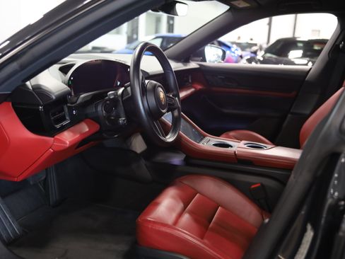 Used 2022 Porsche Taycan RWD image 12