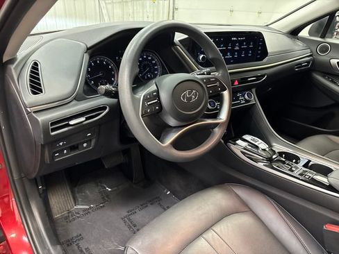 Used 2023 Hyundai Sonata SEL FWD image 16