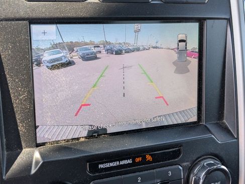 Used 2020 Ford F150 Lariat image 24