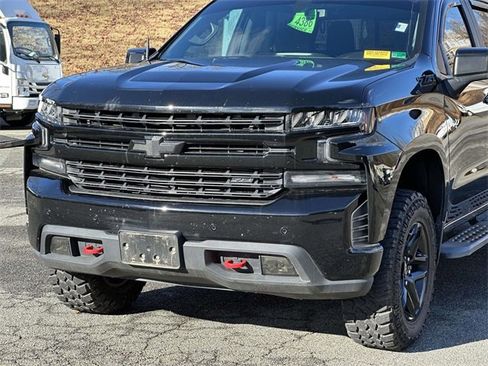 Used 2020 Chevrolet Silverado 1500 LT Trail Boss image 6
