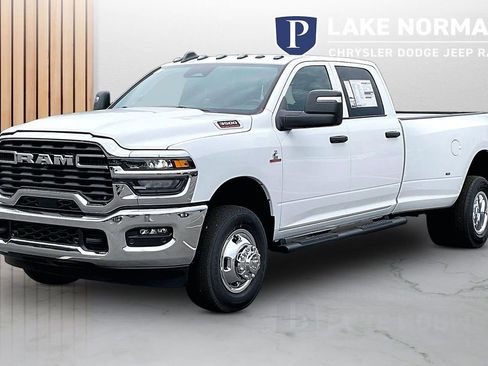 New 2026 RAM 3500 Tradesman AWD/4WD image 4