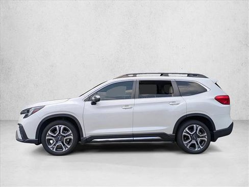 Used 2023 Subaru Ascent Limited w/ Technology Package AWD/4WD image 9