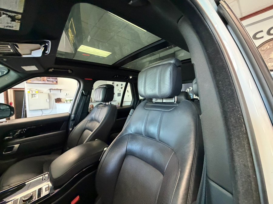 Used 2021 Land Rover Range Rover P525 Westminster Edition AWD/4WD image 46