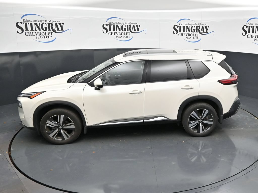 Used 2022 Nissan Rogue Platinum w/ Head-Up Display Package AWD/4WD image 21