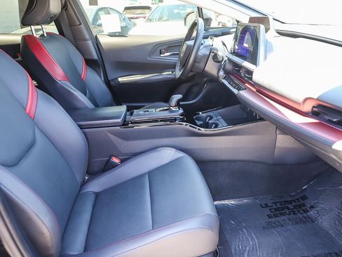 Certified 2023 Toyota Prius Prime FWD image 16