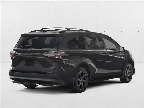 New 2026 Toyota Sienna XLE Woodland Edition image 2