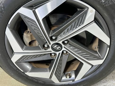 Used 2022 Hyundai Tucson Limited image 32