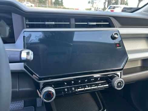 New 2027 Chevrolet Bolt LT w/ Comfort Package image 26