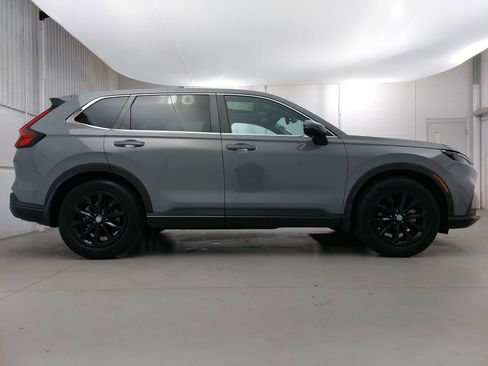 Used 2024 Honda CR-V EX-L image 8
