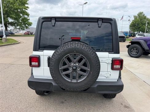 New 2026 Jeep Wrangler Unlimited Sport AWD/4WD image 5