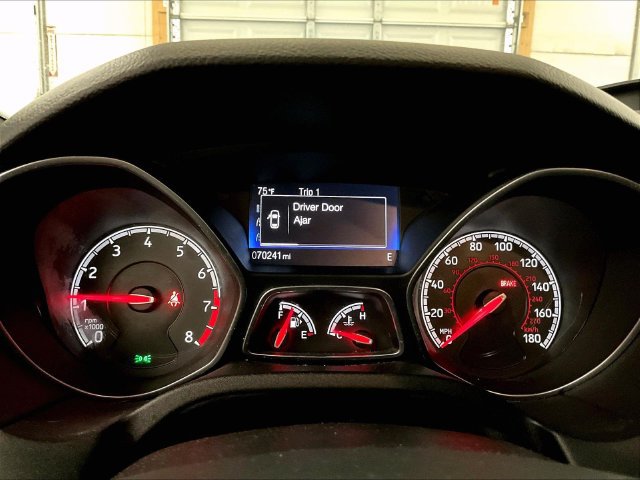 Used 2017 Ford Focus ST FWD image 19