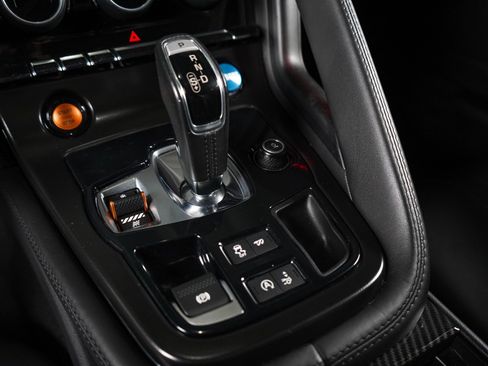 Used 2015 Jaguar F-TYPE S RWD image 49