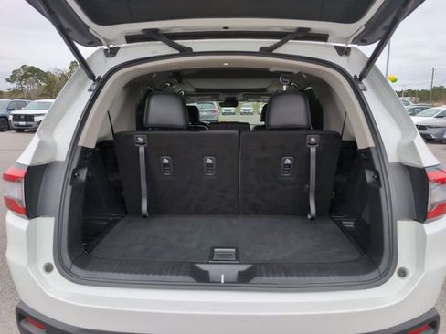 Used 2023 Honda Pilot Elite image 5