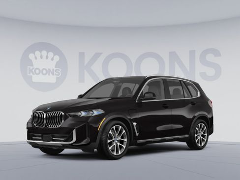 Used 2026 BMW X5 xDrive50e w/ Executive Package image 1