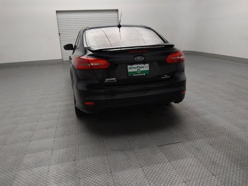 Used 2015 Ford Focus SE w/ SE Sport Package image 6