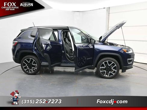 Used 2018 Jeep Compass Limited w/ Navigation Group AWD/4WD image 40
