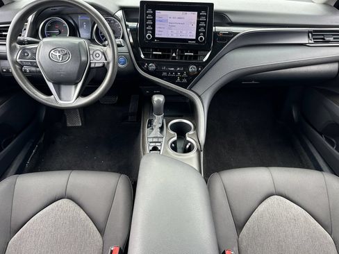 Used 2021 Toyota Camry LE FWD image 13