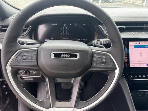 New 2026 Jeep Grand Cherokee L Limited AWD/4WD image 19