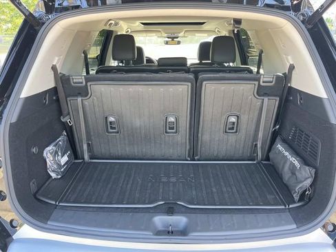 Used 2025 Nissan Pathfinder Platinum w/ Cargo Package FWD image 25