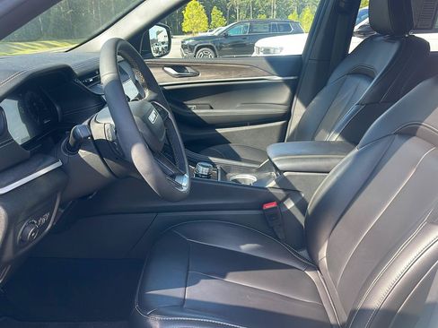 Used 2026 Jeep Grand Cherokee Limited w/ Limited Altitude Package RWD image 20