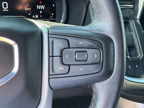 Used 2022 GMC Yukon SLE image 26