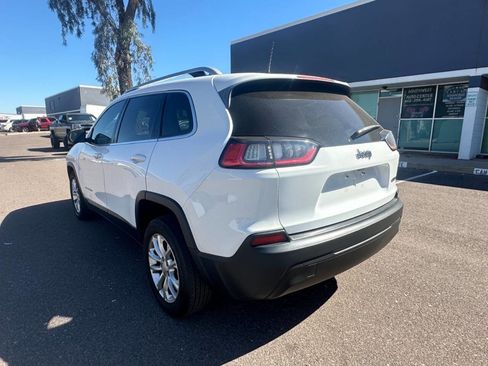 Used 2019 Jeep Cherokee Latitude w/ Popular Appearance Group image 6