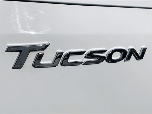 Used 2017 Hyundai Tucson SE image 31