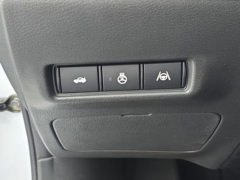 New 2026 Nissan Sentra SR w/ SR Premium Package FWD image 24