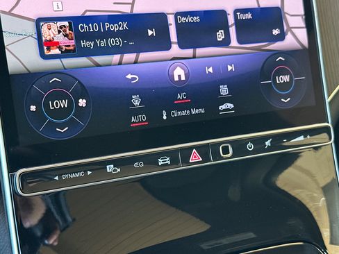 New 2026 Mercedes-Benz EQE 320 4MATIC SUV image 24