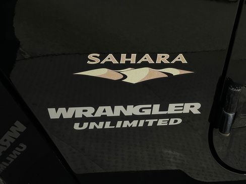 Used 2012 Jeep Wrangler Unlimited Sahara w/ Trailer Tow Group image 35