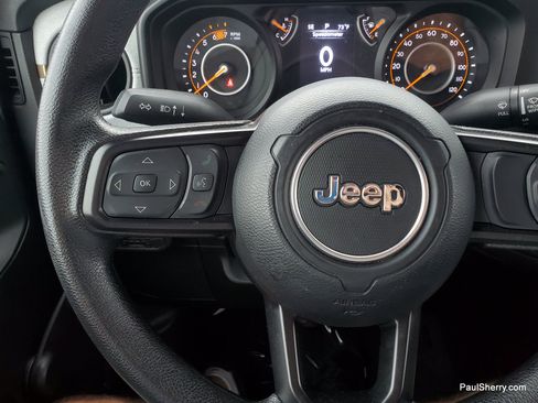 Used 2024 Jeep Wrangler Sport AWD/4WD image 26