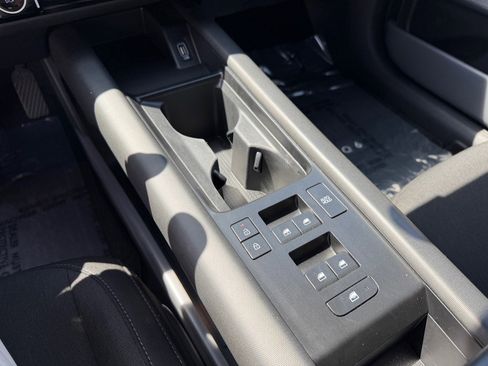 Used 2024 Hyundai Ioniq 6 SE image 29