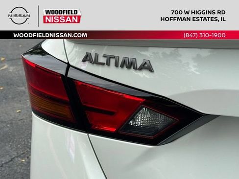 Certified 2023 Nissan Altima 2.5 SV w/ SV Premium Package AWD/4WD image 12