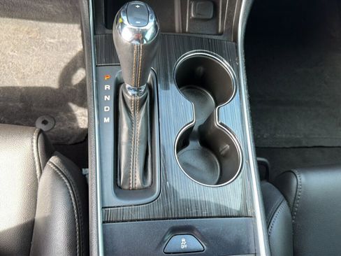 Used 2017 Chevrolet Impala LT image 17