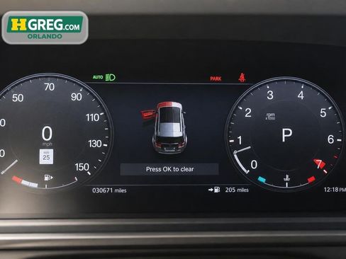 Used 2024 Land Rover Defender 110 S AWD/4WD image 10