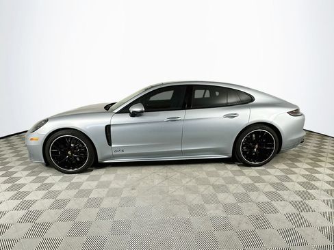 Used 2023 Porsche Panamera GTS AWD/4WD image 4