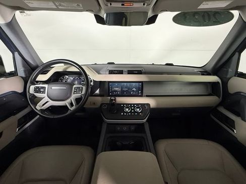 Used 2023 Land Rover Defender 110 S AWD/4WD image 15
