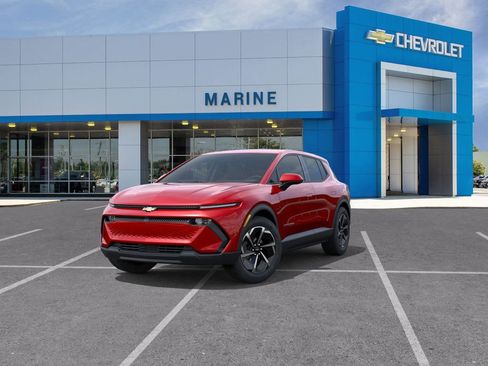 New 2026 Chevrolet Equinox EV LT w/ Comfort Package FWD image 8