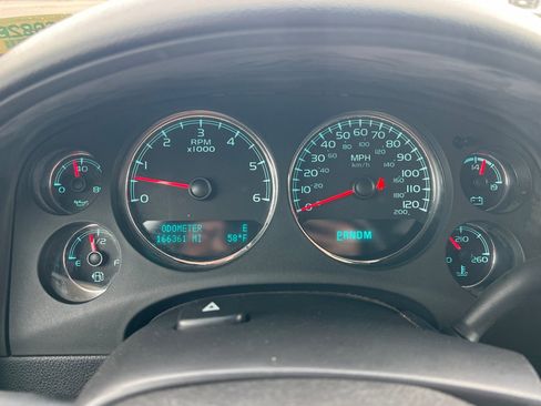 Used 2011 GMC Yukon SLE w/ Convenience Package image 21