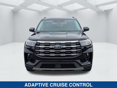 New 2025 Ford Explorer Active w/ Active Comfort Package image 9